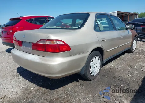 2000 Honda Accord 2.3 Lx from USA, damaged, VIN 1HGCG5645YA148992